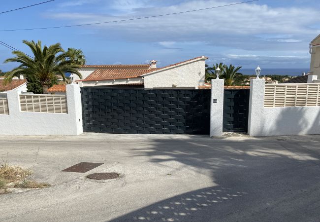 Villa en Calpe - Villa Emilia  8 Personas Villa en Calpe - Villa Emilia  8 Personas